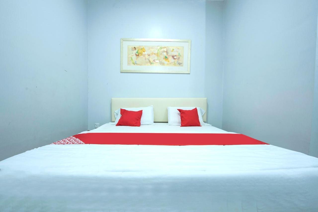 Oyo 90234 Sungai Rengit City Resort 2 Kampung Sungai Rengit Екстериор снимка