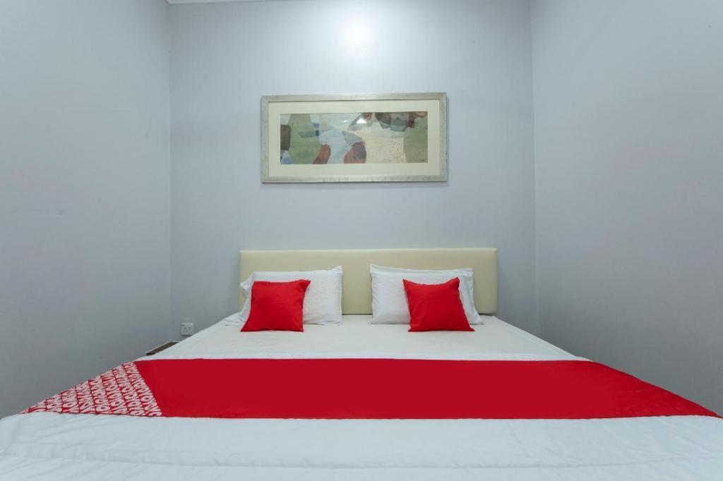 Oyo 90234 Sungai Rengit City Resort 2 Kampung Sungai Rengit Екстериор снимка