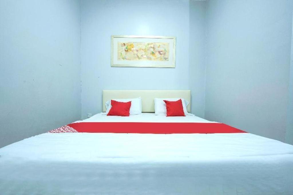 Oyo 90234 Sungai Rengit City Resort 2 Kampung Sungai Rengit Екстериор снимка