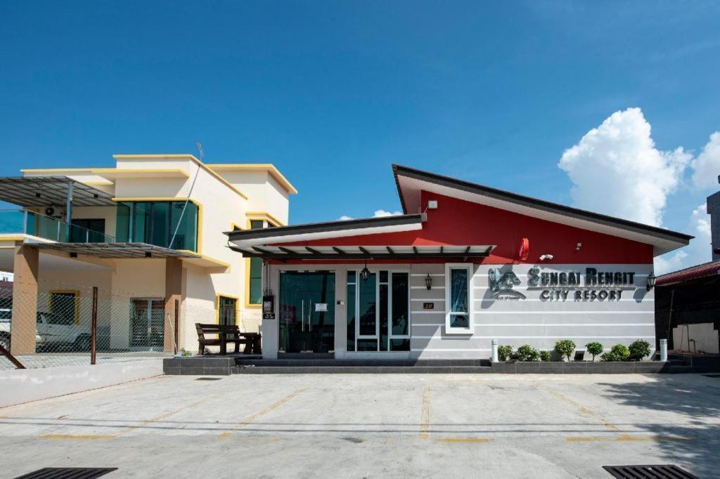 Oyo 90234 Sungai Rengit City Resort 2 Kampung Sungai Rengit Екстериор снимка