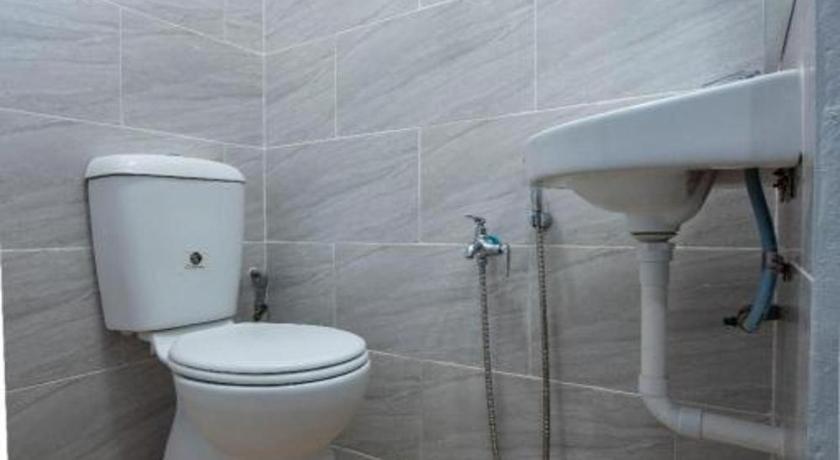 Oyo 90234 Sungai Rengit City Resort 2 Kampung Sungai Rengit Екстериор снимка