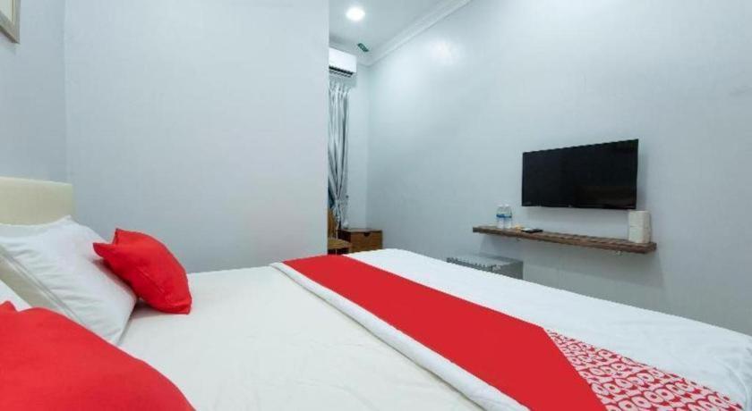 Oyo 90234 Sungai Rengit City Resort 2 Kampung Sungai Rengit Екстериор снимка