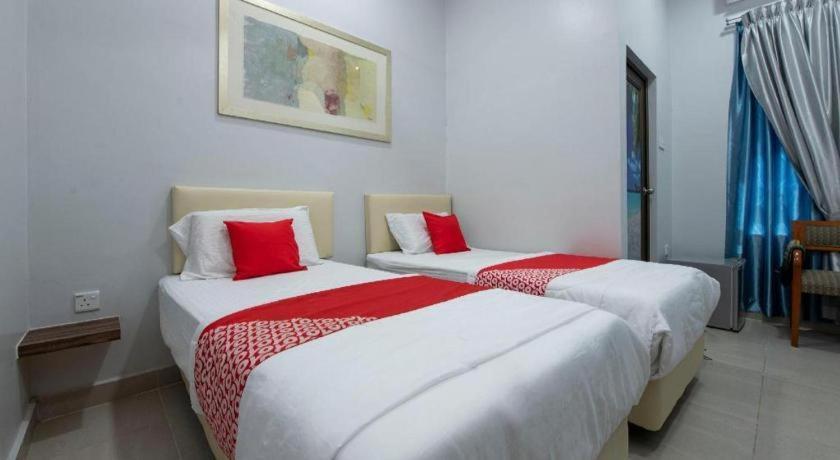 Oyo 90234 Sungai Rengit City Resort 2 Kampung Sungai Rengit Екстериор снимка