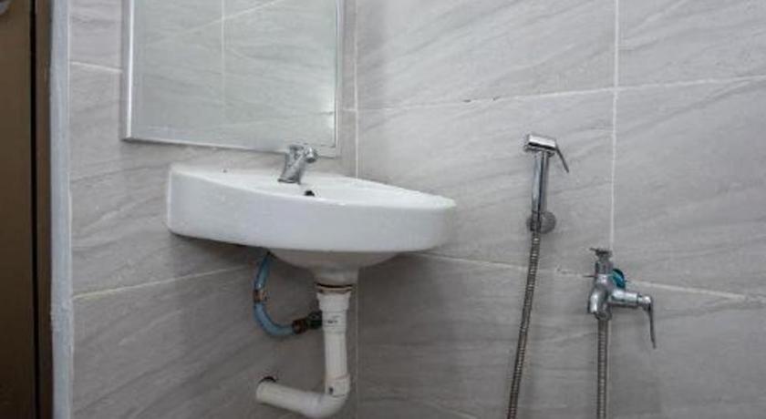 Oyo 90234 Sungai Rengit City Resort 2 Kampung Sungai Rengit Екстериор снимка