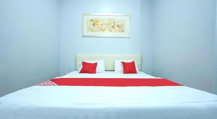 Oyo 90234 Sungai Rengit City Resort 2 Kampung Sungai Rengit Екстериор снимка