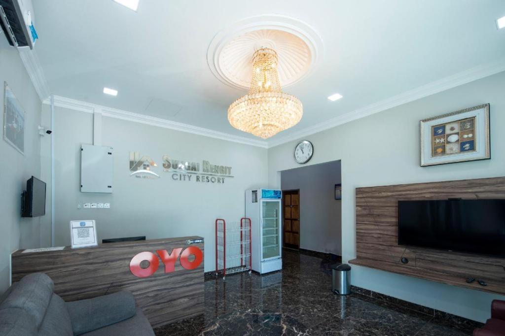 Oyo 90234 Sungai Rengit City Resort 2 Kampung Sungai Rengit Екстериор снимка